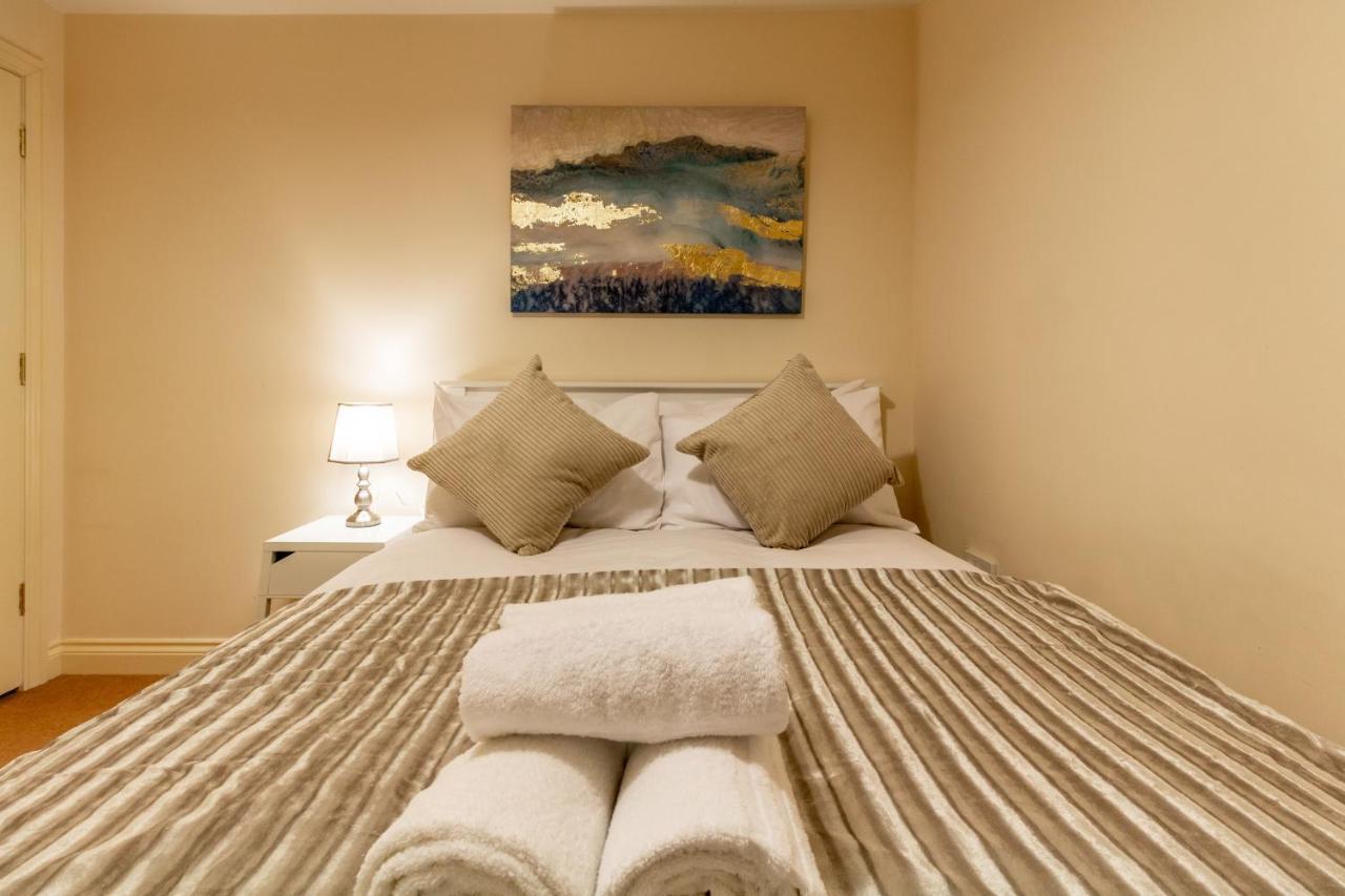 Host & Stay - Hillbrook House Apartment 大莫尔文 外观 照片